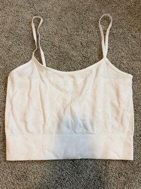 Spaghetti Strap Cropped Cami - M